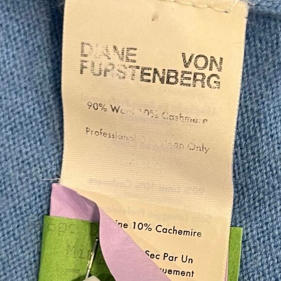 Diane von Furstenberg Wool-Cashmere Knitted Ballet Cloud Blue Wrap Sweater Sz LG - Picture 6 of 12